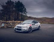 Một chiếc Mitsubishi Lancer Evo 1999 siêu hiếm được đưa ra đấu giá