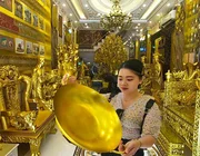 Choáng ngợp với Ngôi nhà Dát vàng từ A đến Z của Đại gia Bất Động sản ở Cần Thơ