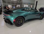 2022 Aston Martin Vantage F1 Edition: Một góc cạnh sắc nét hơn