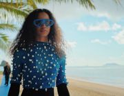 Jacquemus - Spring Summer 2022: Đường băng trải dài từ Pháp đến Hawaii