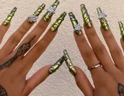 Xu hướng Nail Art: Móng mắt mèo