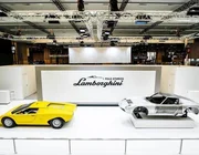 Những tiếng “gầm rú” trên siêu xe Lamborghini V12 sắp bị đặt “dấu chấm hết”