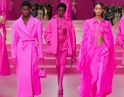 Valentino Thu Đông 2022 - Chỉ cần 1 sắc hồng nói lên đẳng cấp