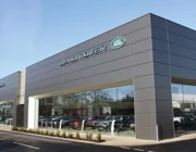 Jaguar Land Rover cam kết giảm 46% khí thải vào năm 2030