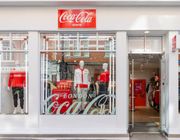 London “chào đón” cửa hàng Coca Cola đầu tiên