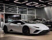 Lamborghini Huracan EVO RWD độc nhất Việt Nam đã lộ diện trên phố
