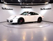 Porsche 911 Carrera GTS thế hệ mới đầu tiên lộ diện ở Việt Nam