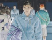 Dior Homme - Spring Summer 2023: Tổ chức tại bãi biển Venice