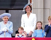 Công nương xứ Cambridge – Kate Middleton yêu kiều tại Đại lễ Bạch Kim