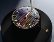 Audemars Piguet hợp tác cùng NTK trang sức Carolina Bucci trong một thiết kế mới cho dòng Royal Oak