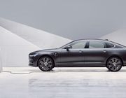 Volvo S90 LWB 2022 gây bão phân khúc sedan hạng sang