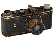 Leica 0-Series Prototype siêu hiếm dẫn đầu cuộc đấu giá kỷ niệm 20 năm