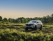 Ford Everest thế hệ mới chính thức ra mắt thị trường Việt Nam