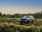 Ford Everest thế hệ mới chính thức ra mắt thị trường Việt Nam