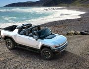 Hummer EV phải mất 17 năm để trả đủ đơn hàng cho khách đã đặt trước