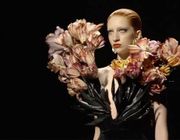 Schiaparelli Haute Couture Fall Winter 2022/2023: Thế giới siêu thực