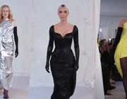 Balenciaga Haute Couture Fall/Winter 2022/23: Cảm hứng bất tận