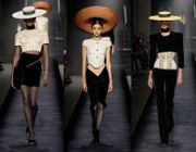 BST Haute Couture Thu Đông 2022 từ Elsa Schiaparelli ma mị, quyến rũ!