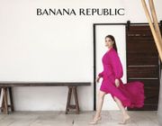 BST Hè 2022 của Banana Republic mời Trương Ngọc Ánh làm mẫu ảnh