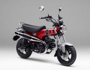 Minibike Honda Dax ST125 2022 có giá bán đắt hơn CBR250RR