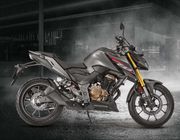 Honda CB300F 2022 có giá quy đổi chỉ từ 66,4 triệu đồng