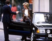 Chiếc xe Ford Escort RS2 Turbo 1985 của Công nương Diana được đưa ra đấu giá