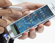 “Bắt chước” Apple, Samsung Group có kế hoạch ngừng cung cấp phụ kiện sạc đi kèm điện thoại