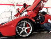 Yếu tố nào giúp Ferrari giữ chân những vị khách thượng lưu?