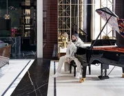 Căn hộ của những ngôi sao âm nhạc như Cher & Drake sang trọng cỡ nào?