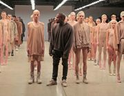 Yeezy vướng phải hạn chế trong các hoạt động độc lập sau khi Kanye West chấm dứt quan hệ đối tác với GAP