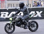 Hai mẫu mô tô điện Kawasaki đầu tiên sẽ ra mắt vào tháng 11