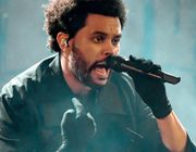 Mất giọng ngay giữa buổi trình diễn, The Weeknd đột ngột kết thúc concert