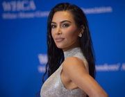 Kim Kardashian thành lập một quỹ đầu tư cá nhân với mẹ