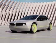 BMW i Vision Dee: Mẫu xe có khả năng đổi màu rất ấn tượng