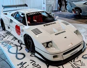 Bản độ thân rộng của siêu xe Ferrari F40