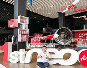 AirAsia “flex nhẹ” văn phòng triệu đô, dân tình trầm trồ “Xứng danh hãng hàng không giá rẻ tốt nhất thế giới”