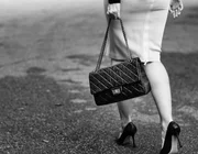 Túi Chanel 2.55: Ra mắt từ 68 năm trước đến nay vẫn cháy hàng liên tục