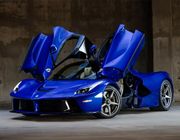 Gần 1/3 những người mới mua siêu xe Ferrari đều dưới 40 tuổi