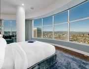 Ngôi sao nhạc Pop Rihanna tậu căn penthouse trị giá 21 triệu USD