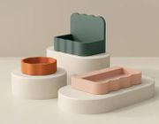 Bộ sưu tập phòng tắm Wave của Kast với màu sắc và đường cong độc đáo