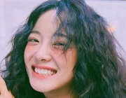 Xu hướng trang điểm bọng mắt cười đang "làm mưa làm gió"