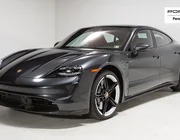 Porsche Taycan 2024 bản thể thao lộ diện với thiết kế như xe đua