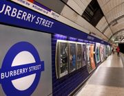 Burberry bứt phá trở lại và đặt cược vào Daniel Lee để phát triển hơn