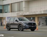 Nghịch lý Honda CR-V 2024 định giá cao vẫn bán "bia kẹp lạc"