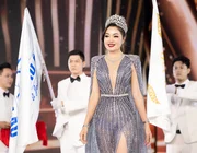 Hoa hậu Hoàng Thanh Nga từ Á hậu Quý bà Hoàn vũ đến hoạt động showbiz