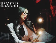 Hộp đêm Crazy Horse đăng ảnh biểu diễn của Lisa BLACKPINK