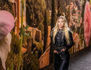 BST Chanel Xuân-Hè 2024: Vườn hoa đầy sức sống của Virginie Viard