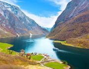 Vịnh Nærøyfjord – Vịnh biển hẹp nhất thế giới ở Na Uy