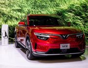 Mở rộng quy mô toàn cầu, VinFast tiêu thụ hơn 21.342 xe ô tô điện trong 9 tháng năm 2023