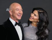 Tỷ phú Jeff Bezos và bạn gái lâu năm Lauren Sanchez chuẩn bị cưới